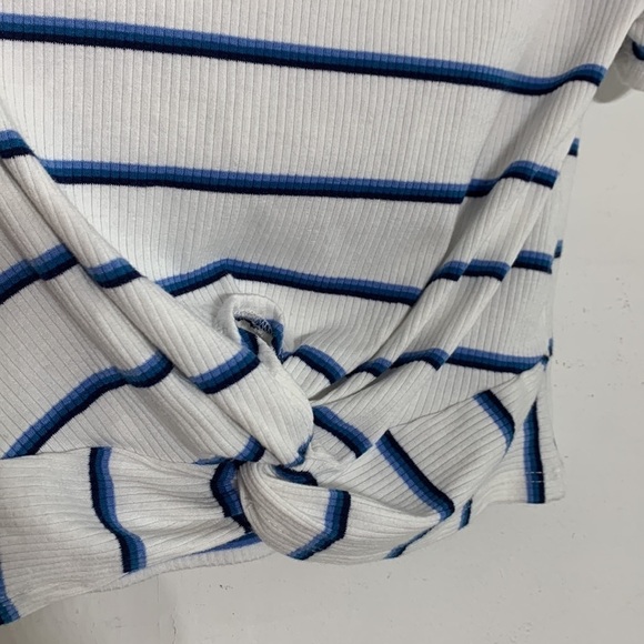 Bundle 4 piece lot women’s tops xs short sleeve shirts casual clothes - Picture 9 of 14